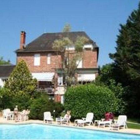 Logishotels Le Relais Du Quercy Meyssac Bagian luar foto